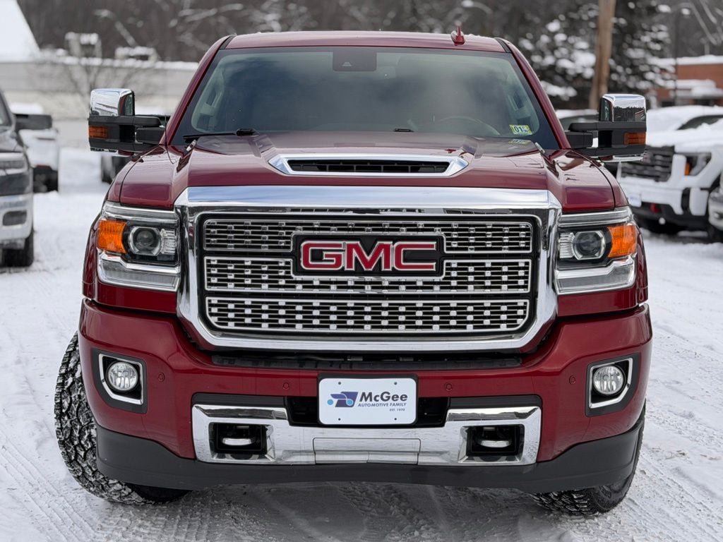 Used 2019 GMC Sierra 2500HD Denali Truck Crew Cab