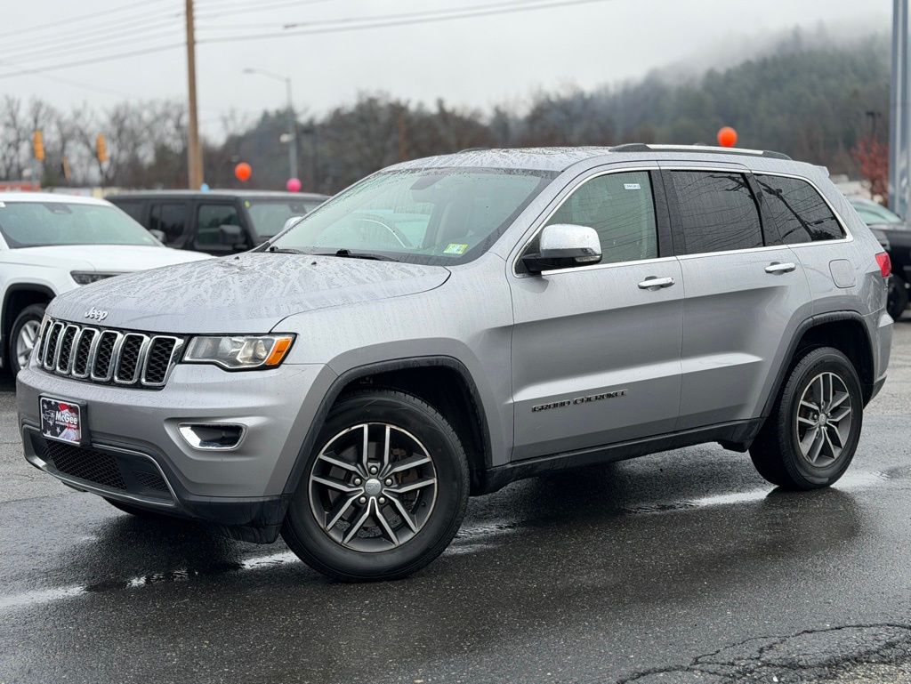2018 Jeep Grand Cherokee Limited's photo