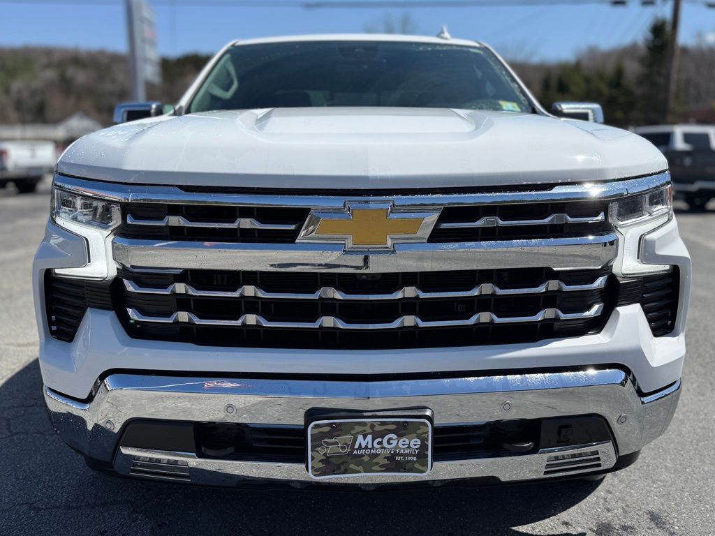Used 2023 Chevrolet Silverado 1500 LTZ with VIN 1GCUDGE8XPZ320963 for sale in Barre, VT