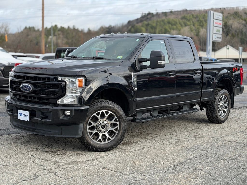 2022 Ford F-350 Super Duty Lariat's photo