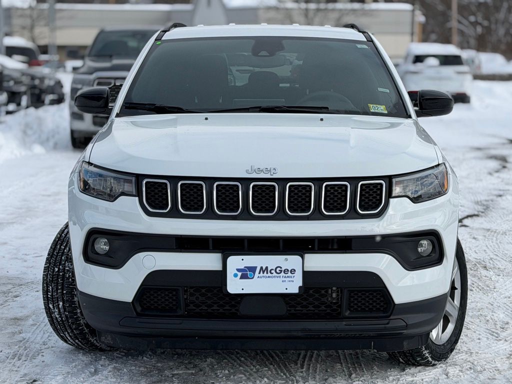 Used 2024 Jeep Compass Latitude with VIN 3C4NJDBN8RT607251 for sale in Barre, VT