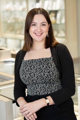 Staff member Abby Lantas from ID_c234e531422c