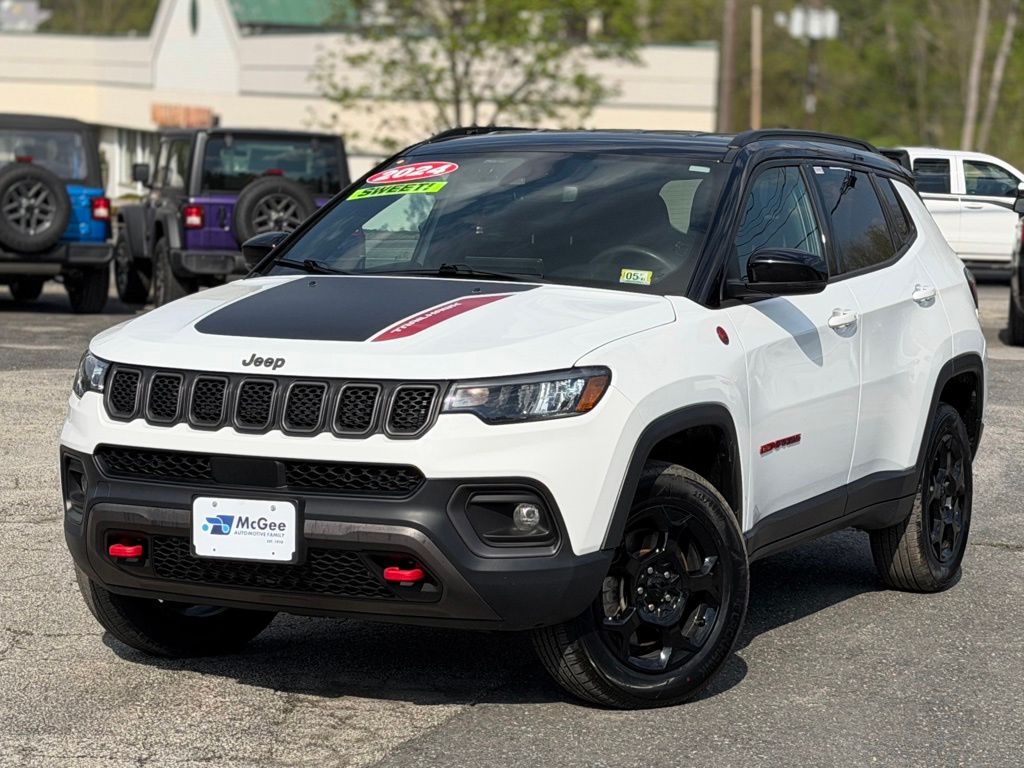 2024 Jeep Compass Trailhawk 4X4's photo