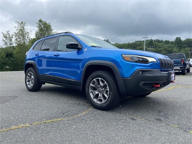 Used 2022 Jeep Cherokee Trailhawk with VIN 1C4PJMBX6ND537128 for sale in Barre, VT