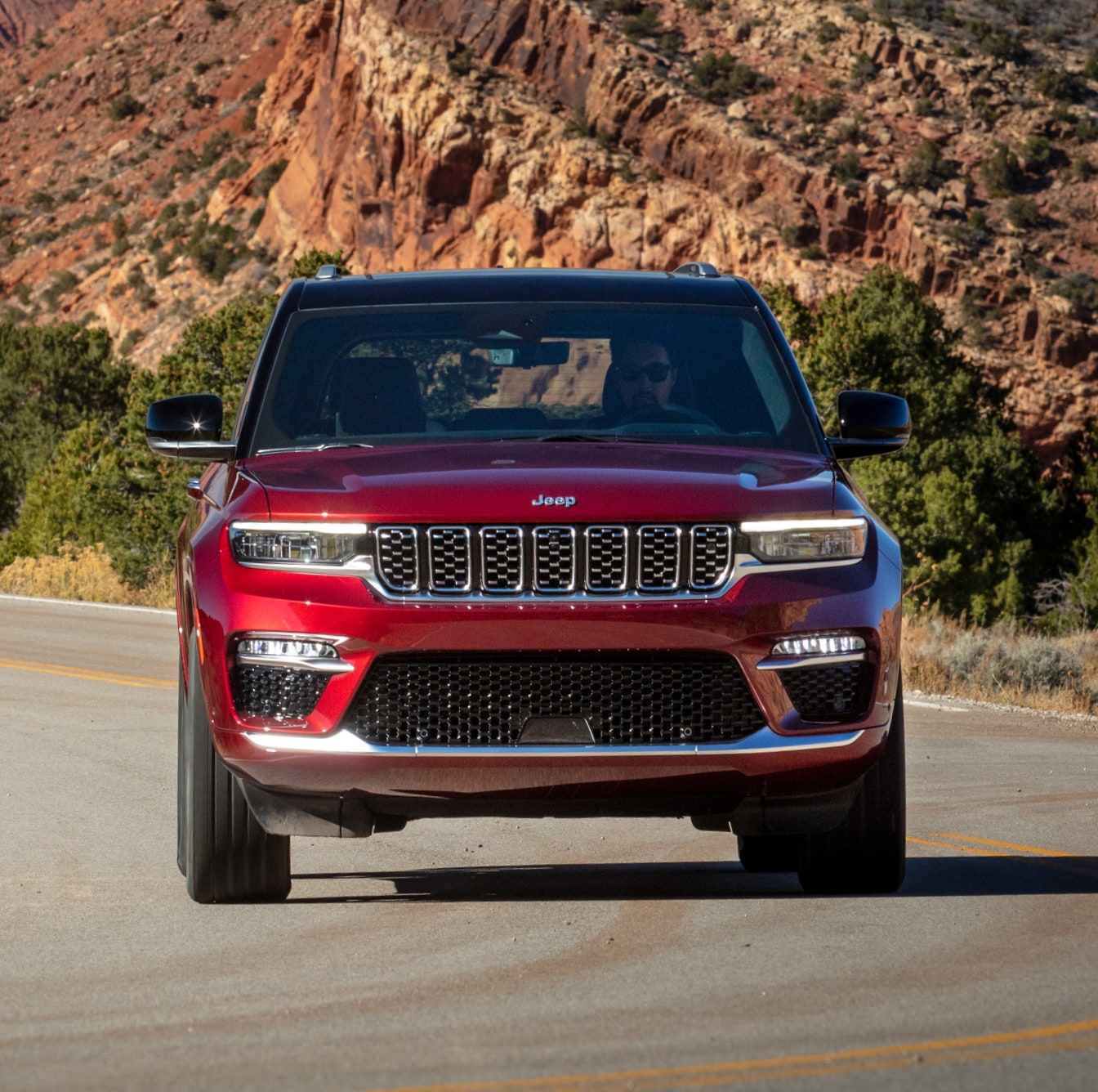 2025 Jeep Grand Cherokee Summit Reserve in Velvet Red Pearl