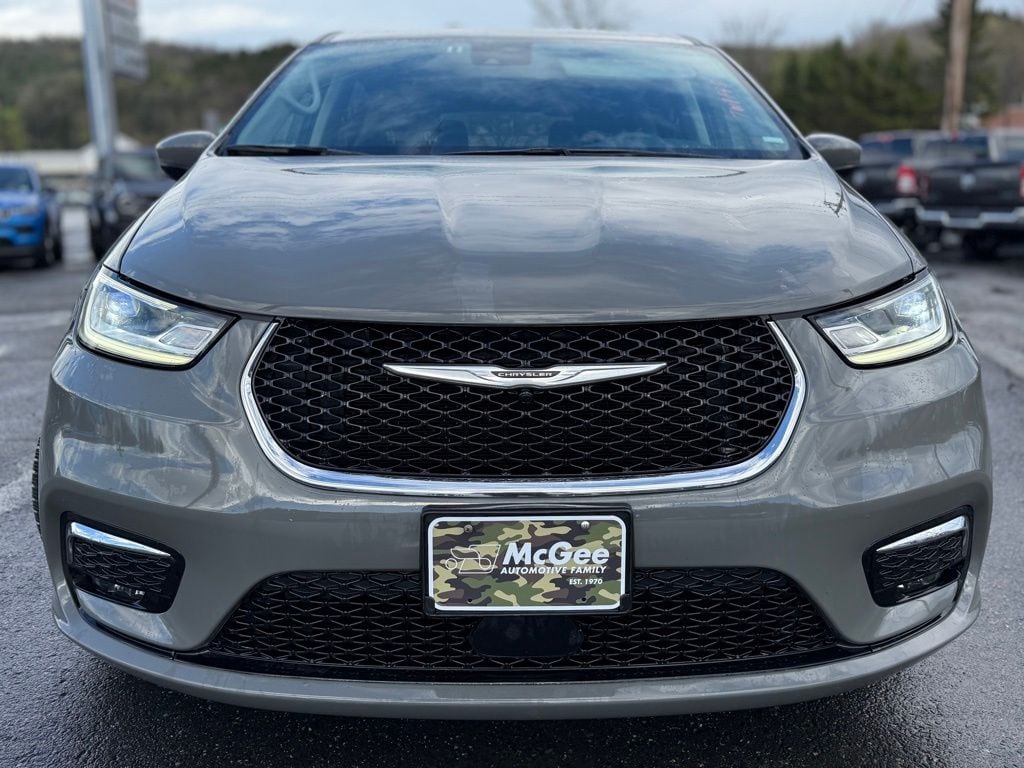Used 2023 Chrysler Pacifica Hybrid Touring L with VIN 2C4RC1L75PR614216 for sale in Barre, VT