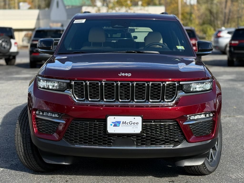 New 2025 Jeep Grand Cherokee Limited Sport Utility