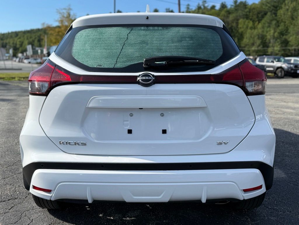 2024 Nissan Kicks SV photo 4