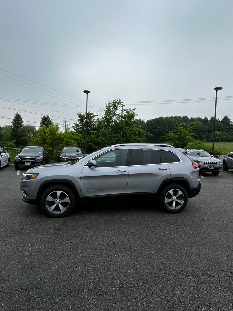 2020 Jeep Cherokee Limited photo 4
