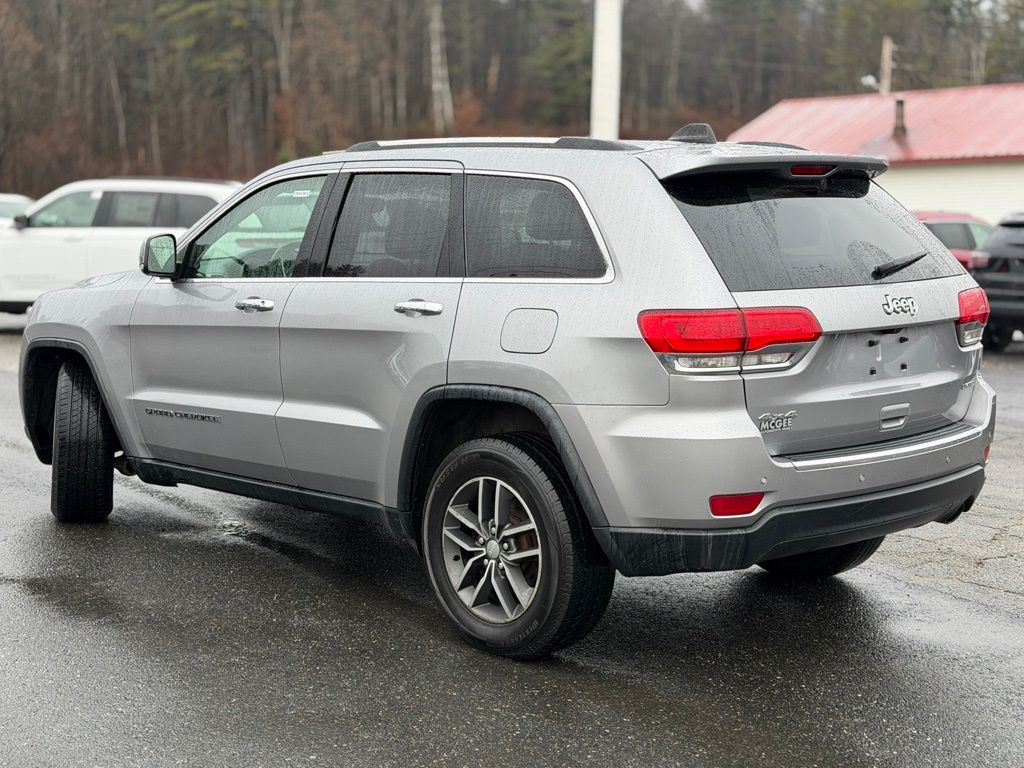 2018 Jeep Grand Cherokee Limited photo 2