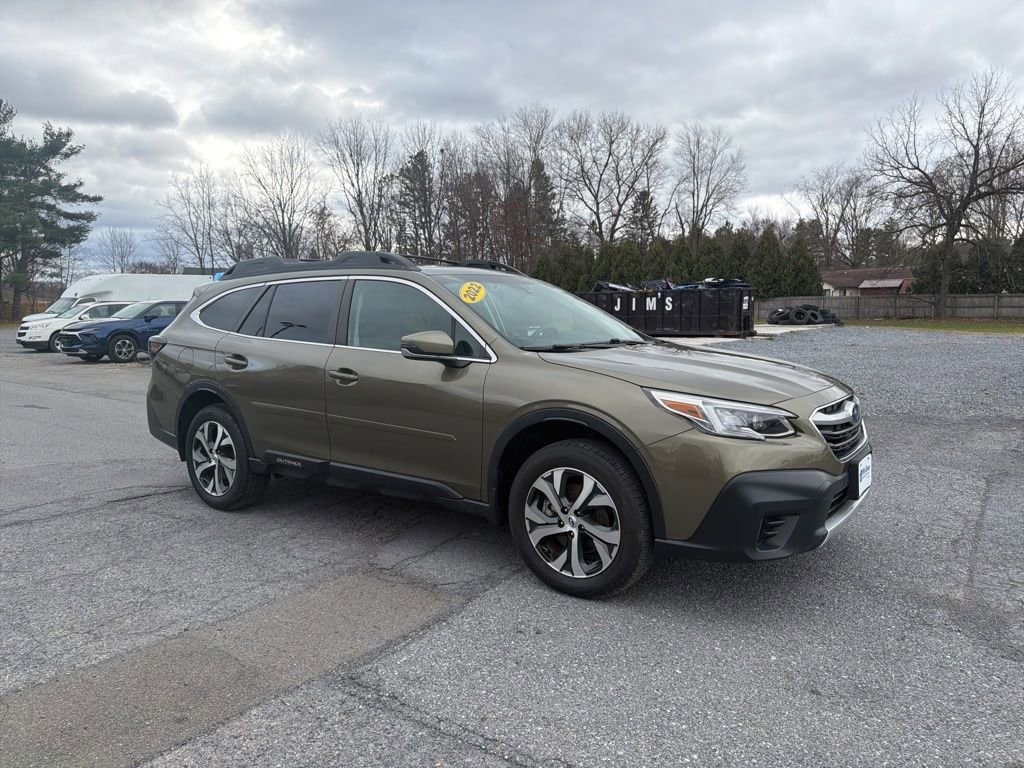 2022 Subaru Outback Limited's photo