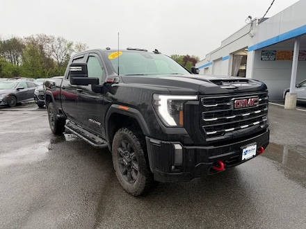 2024 GMC Sierra 2500 HD AT4 Truck Crew Cab