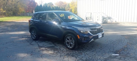 2025 Kia Seltos LX SUV