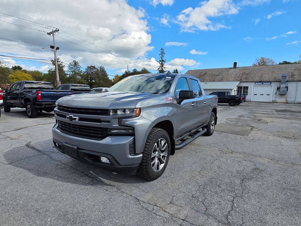 2020 Chevrolet Silverado 1500 RST photo 3