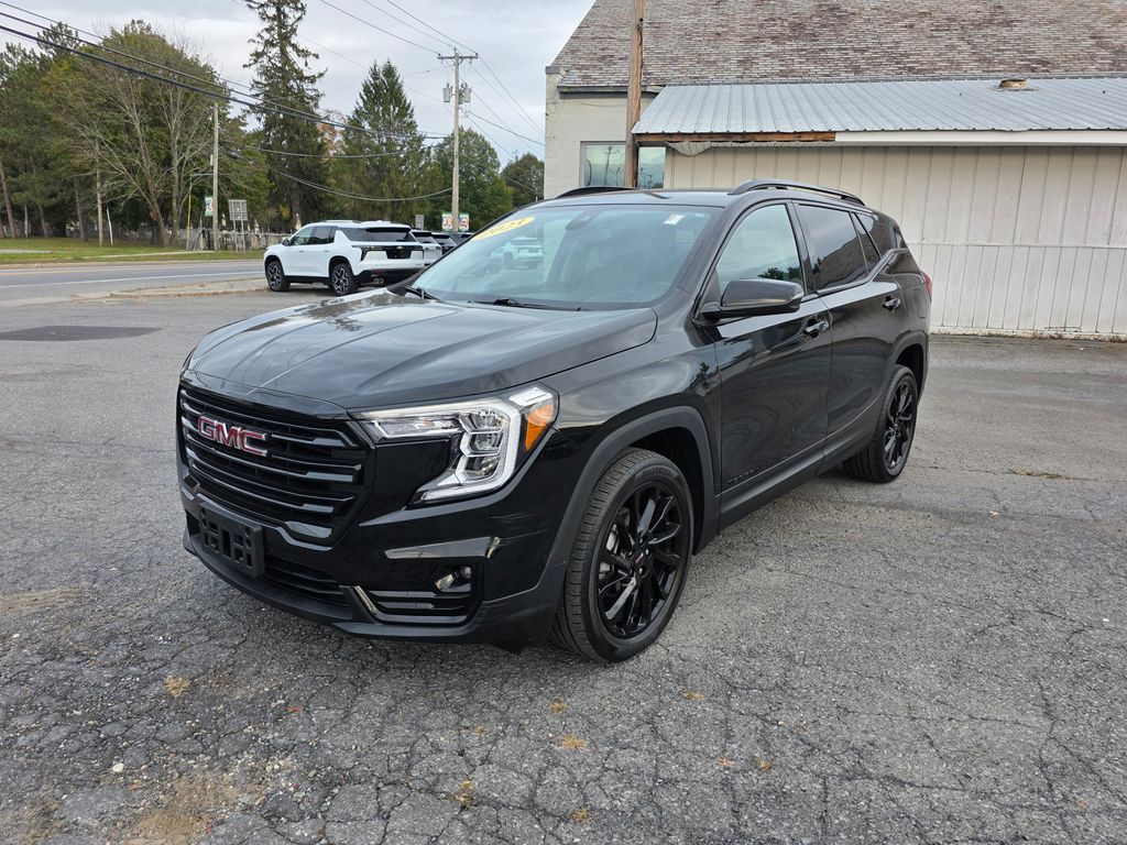 2023 Gmc Terrain SLT photo 2