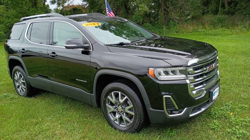 2023 GMC Acadia