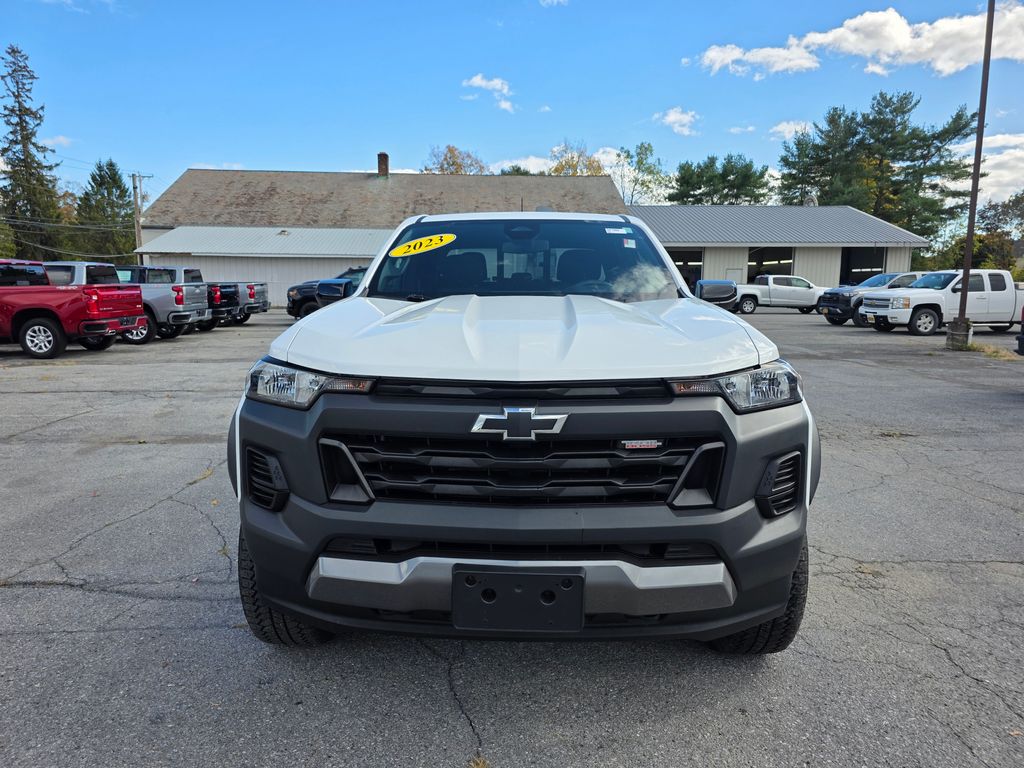 2023 Chevrolet Colorado Trail Boss photo 2
