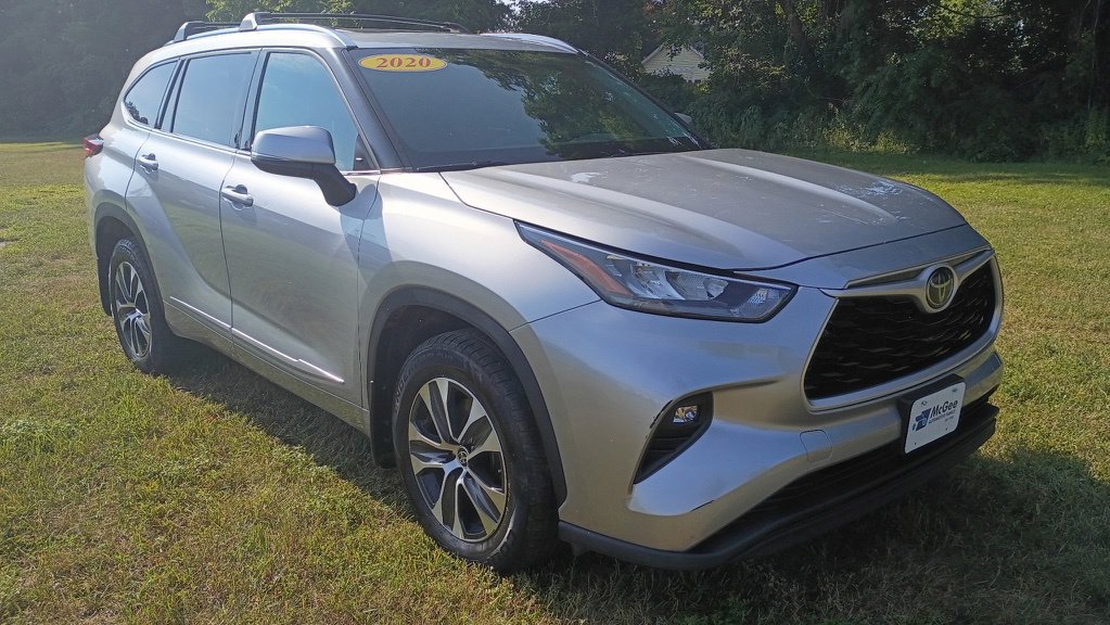2020 Toyota Highlander XLE SUV