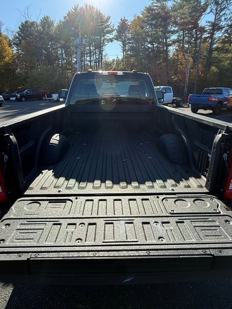 2025 Ford F-350 XL photo 4