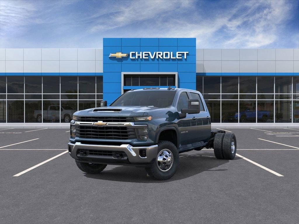 2026 Chevrolet Silverado 3500 HD LT - Photo 8