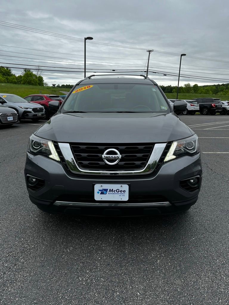 Used 2018 Nissan Pathfinder SL with VIN 5N1DR2MM5JC662880 for sale in Middlebury, VT