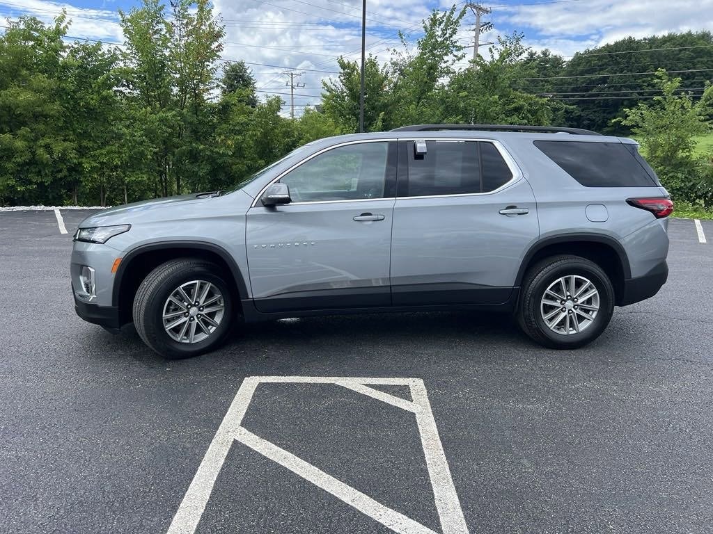 Used 2023 Chevrolet Traverse 1LT with VIN 1GNEVGKW3PJ105032 for sale in Middlebury, VT