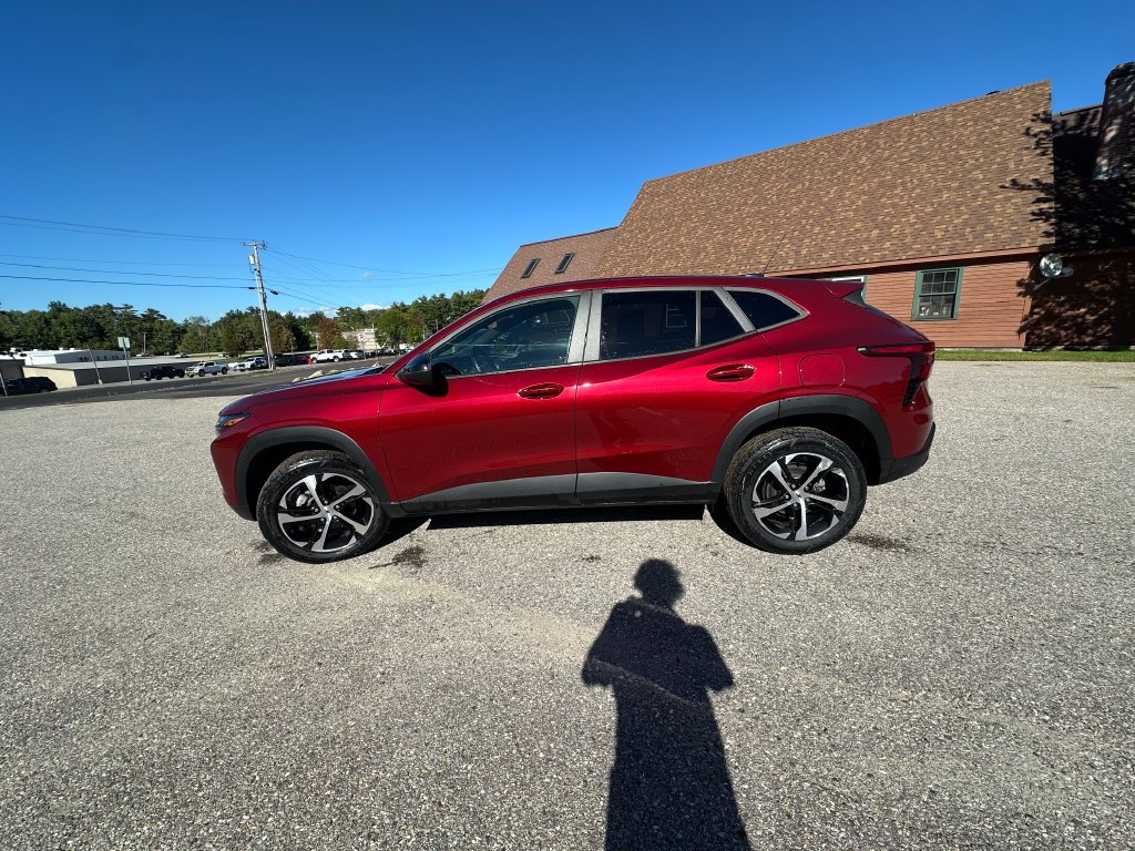 Used 2024 Chevrolet Trax RS with VIN KL77LGE21RC007119 for sale in Middlebury, VT