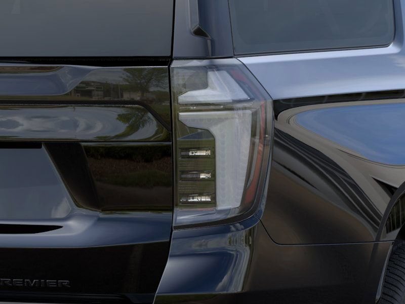 2025 Chevrolet Suburban Premier - Photo 11