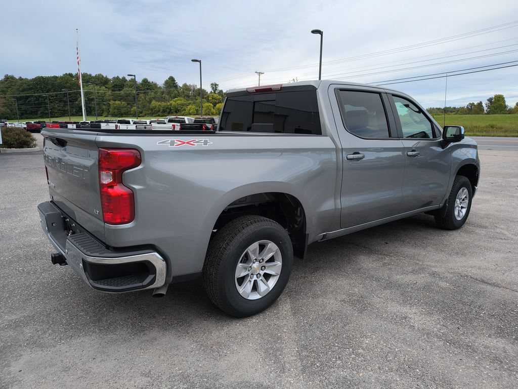 2025 Chevrolet Silverado 1500 LT - Photo 11