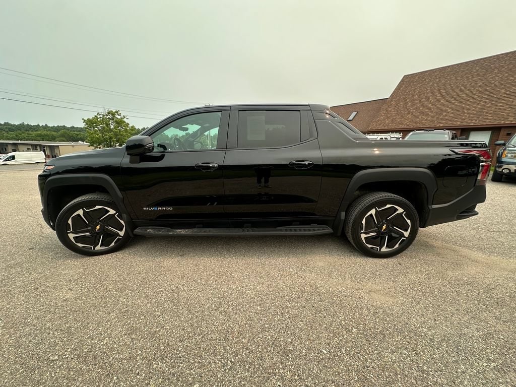 Used 2025 Chevrolet Silverado EV LT with VIN 1GC10ZED8SU410724 for sale in Middlebury, VT