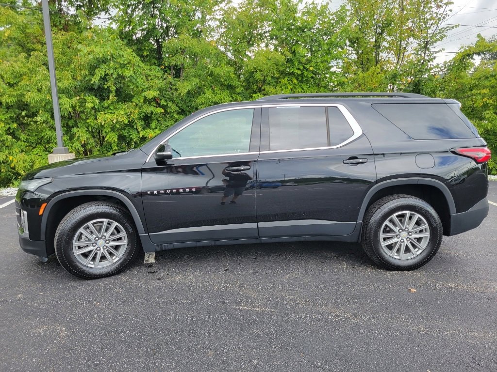 Used 2023 Chevrolet Traverse 3LT with VIN 1GNEVHKW8PJ171419 for sale in Middlebury, VT