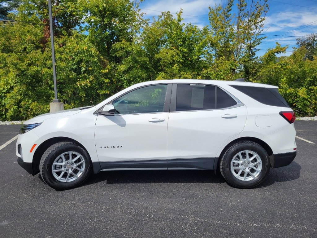 Used 2022 Chevrolet Equinox LT with VIN 3GNAXUEV1NL296188 for sale in Middlebury, VT