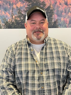 Staff member Adam P. from ID_2e191bacabb0