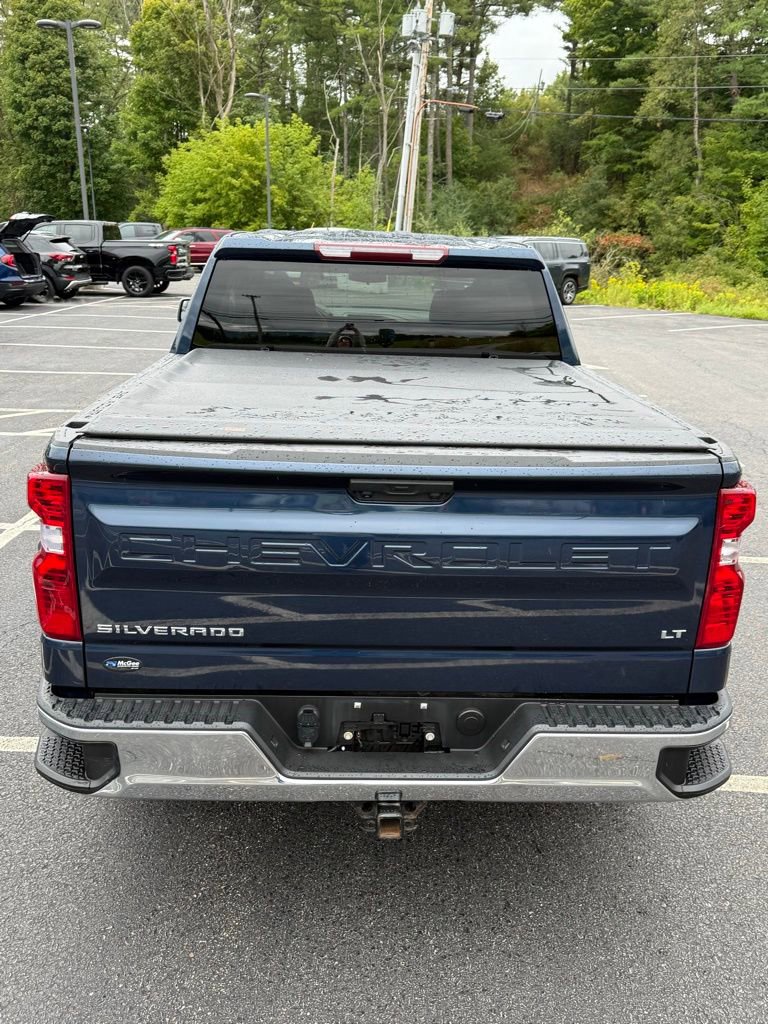 2022 Chevrolet Silverado 1500 LT photo 4
