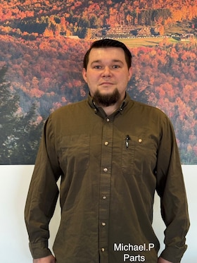 Staff member Michael P from ID_1175daa5dce3