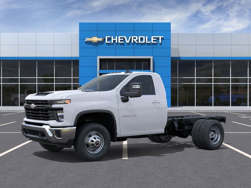 New 2025 Chevrolet Silverado 3500 HD Chassis Cab Work Truck Truck
