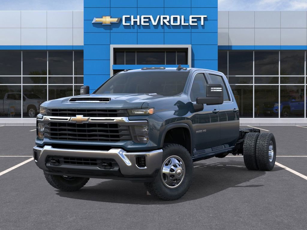 2026 Chevrolet Silverado 3500 HD LT - Photo 6