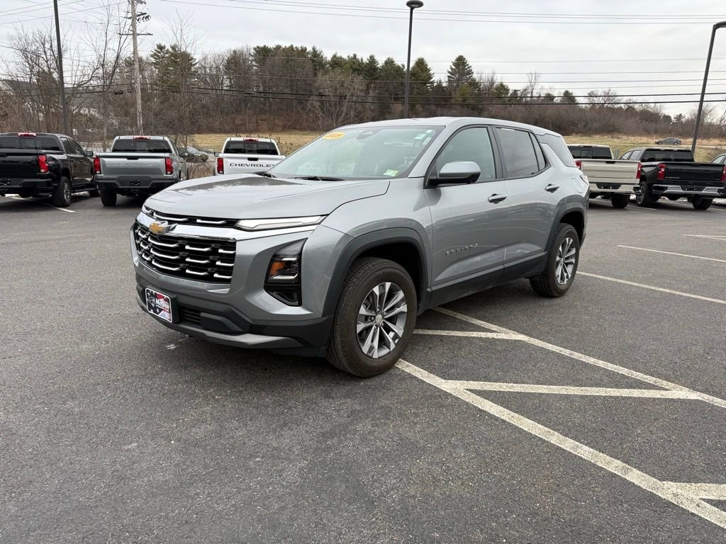 2025 Chevrolet Equinox LT's photo