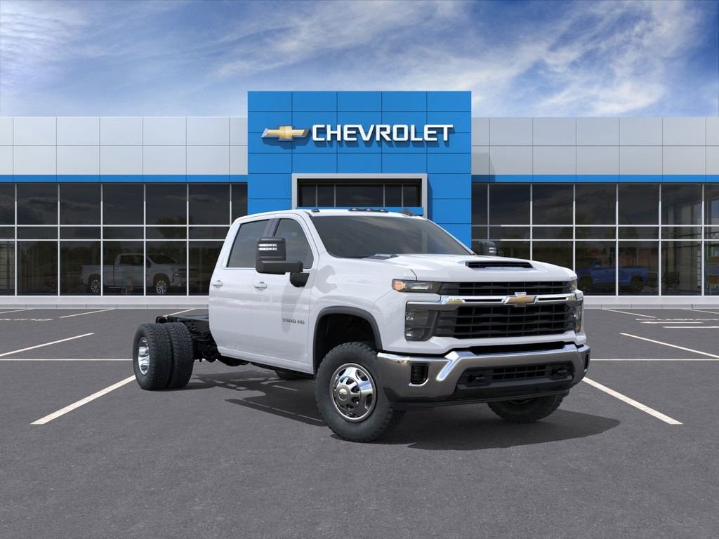 2026 Chevrolet Silverado 3500 Chassis Cab