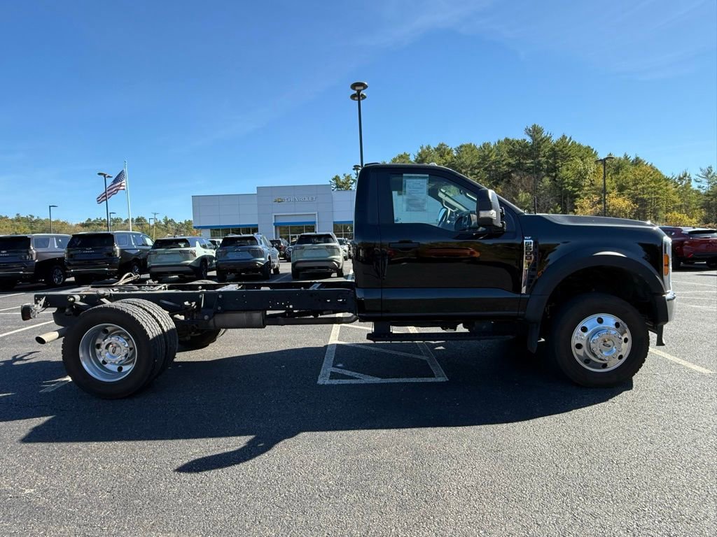 2024 Ford F-600 photo 4