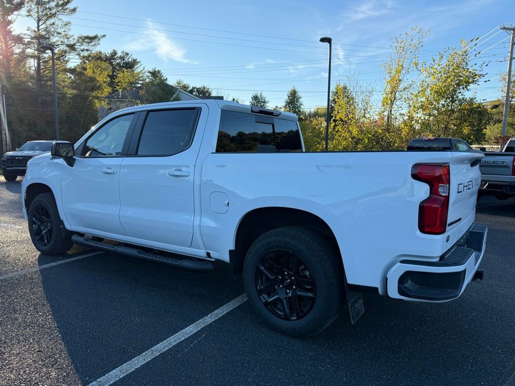 2025 Chevrolet Silverado 1500 RST photo 2