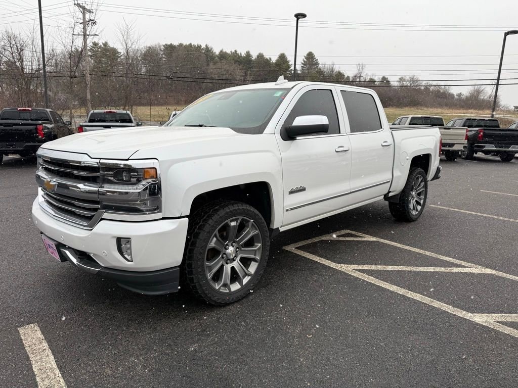 2018 Chevrolet Silverado 1500 High Country's photo