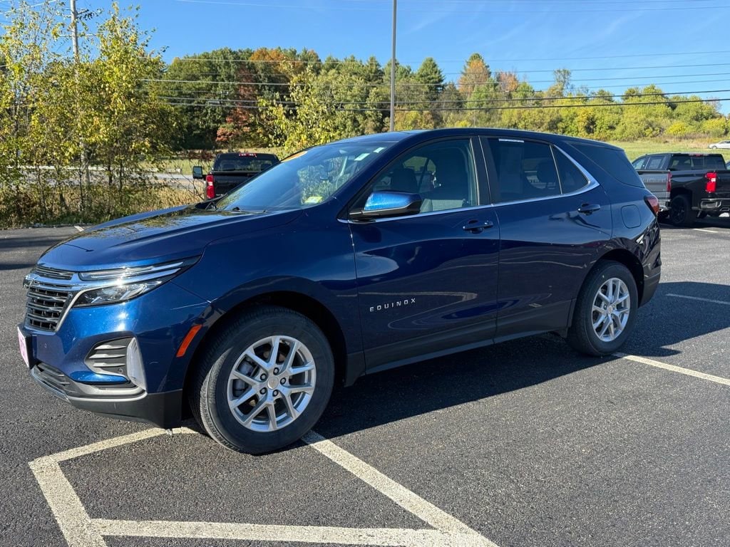 2022 Chevrolet Equinox SUV  2022 Chevrolet Equinox SUV