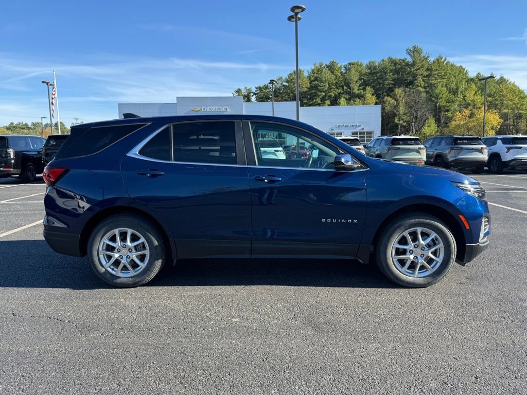 2022 Chevrolet Equinox LT photo 4