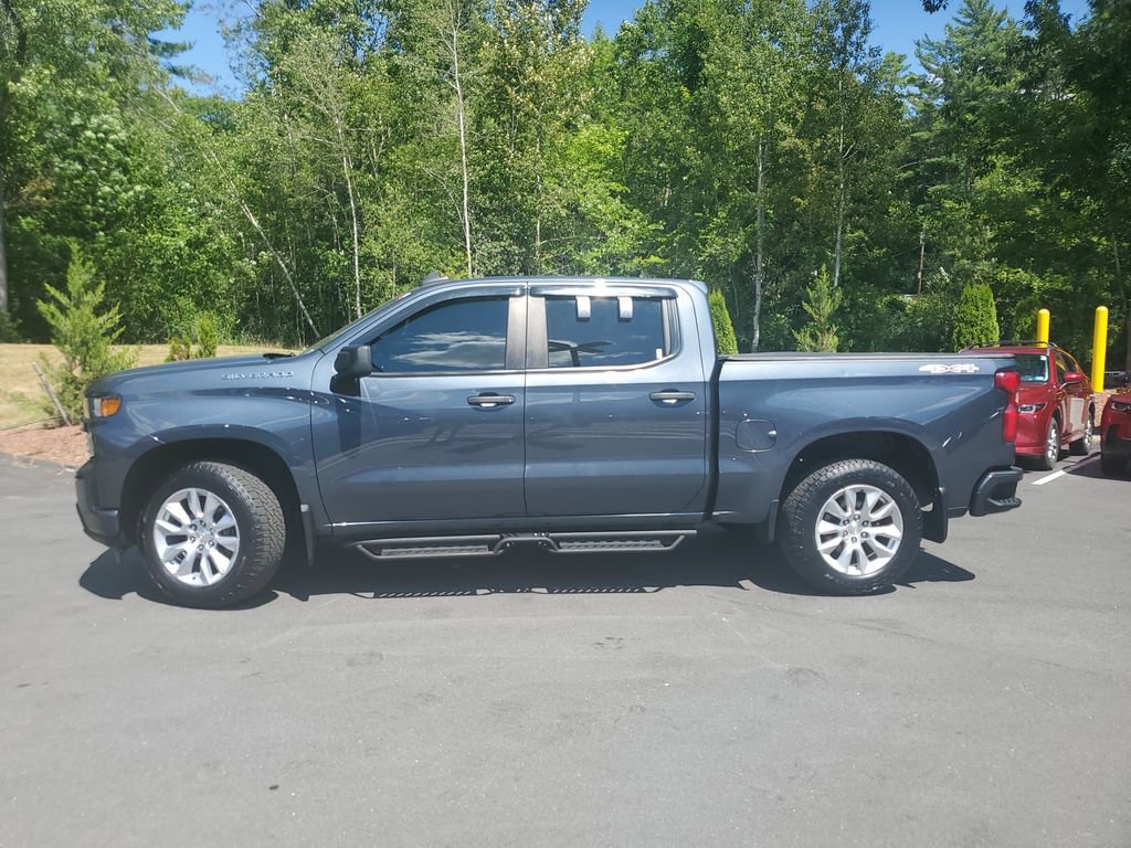 2021 Chevrolet Silverado 1500 Custom photo 2