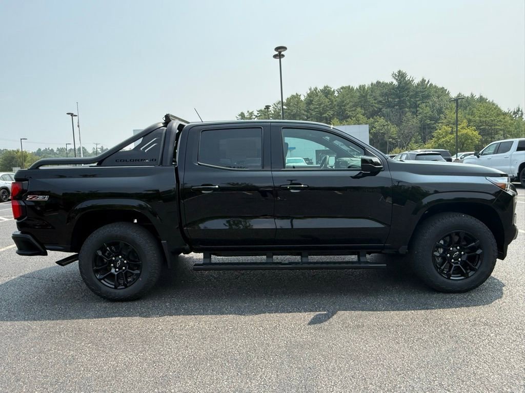 2025 Chevrolet Colorado Z71 photo 4