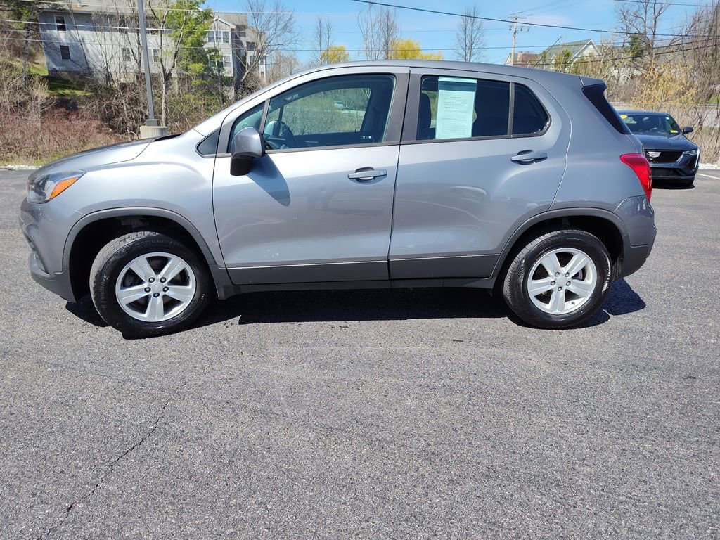 Used 2020 Chevrolet Trax LS with VIN 3GNCJNSB1LL214886 for sale in Middlebury, VT