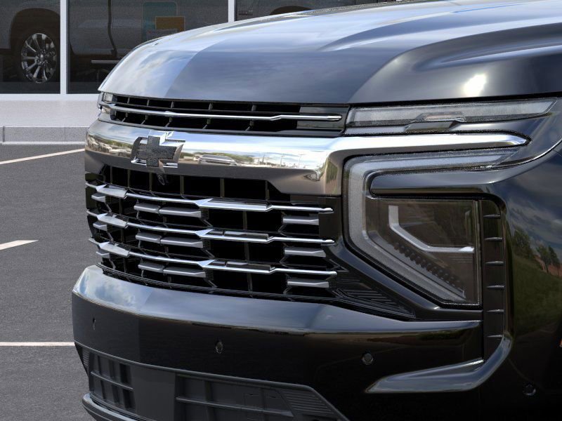 2025 Chevrolet Suburban Premier - Photo 13