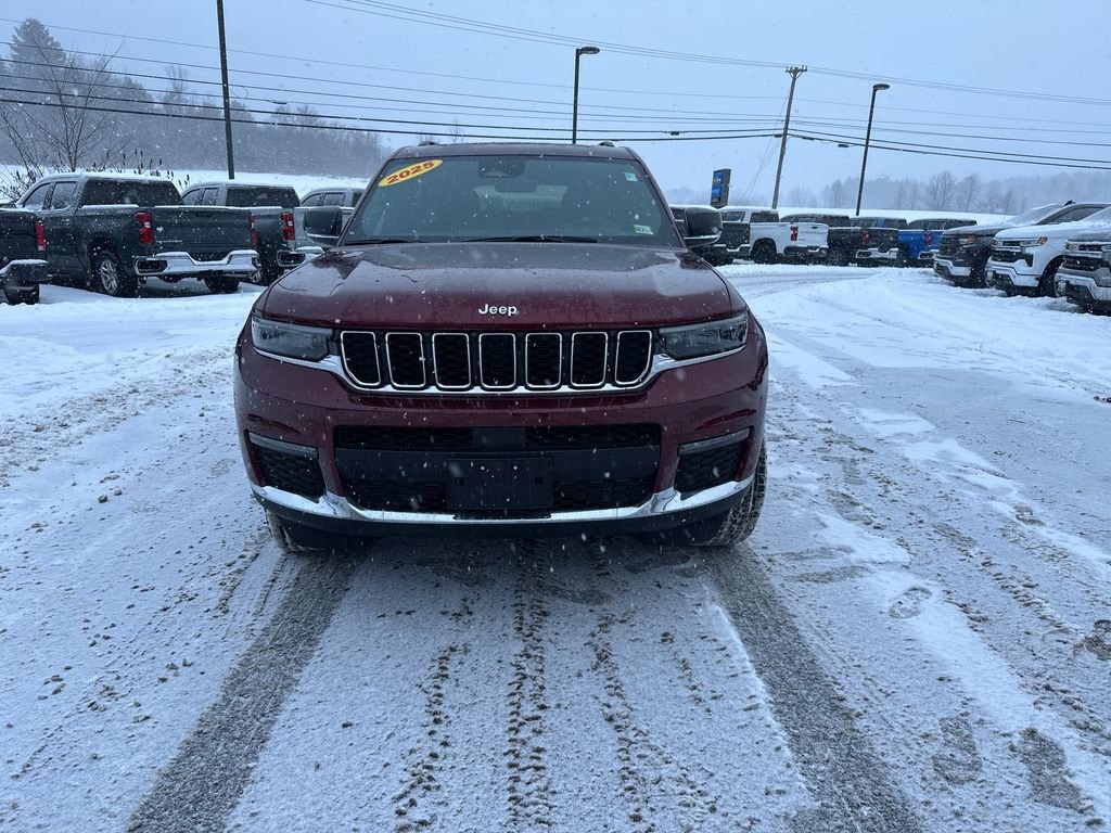 Used 2025 Jeep Grand Cherokee L Limited 4x4 SUV