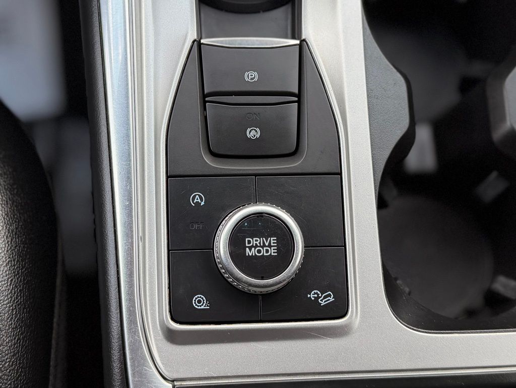 2021 Ford Explorer XLT - Photo 13